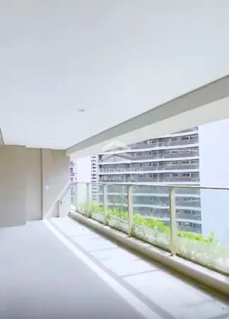 Apartamento no bairro Moema à venda