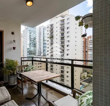 Apartamento em São Paulo - Indianópolis