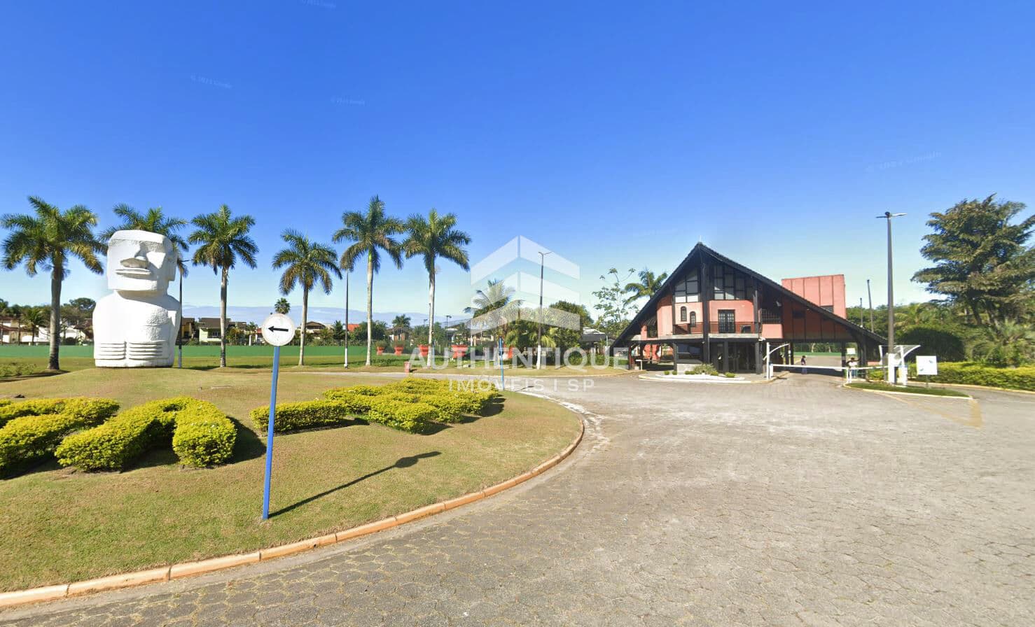 Casa em Condomínio HANGA ROA I Bertioga em Leilão
