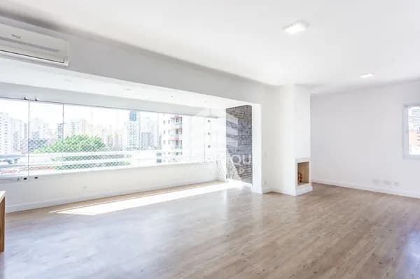 Apartamento em São Paulo - Vila Olímpia