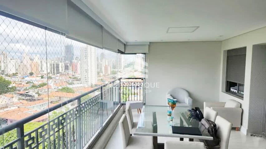 Apartamento no bairro Chácara Santo Antônio à venda