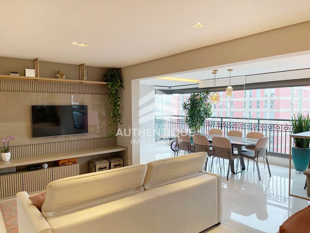 Apartamento no bairro Chácara Santo Antônio à venda