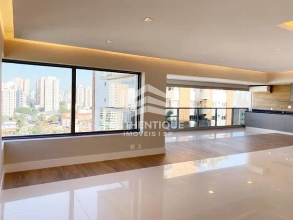 Apartamento no bairro Campo Belo à venda