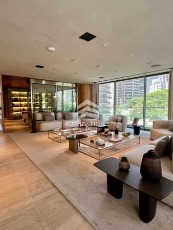Apartamento em São Paulo - Itaim Bibi
