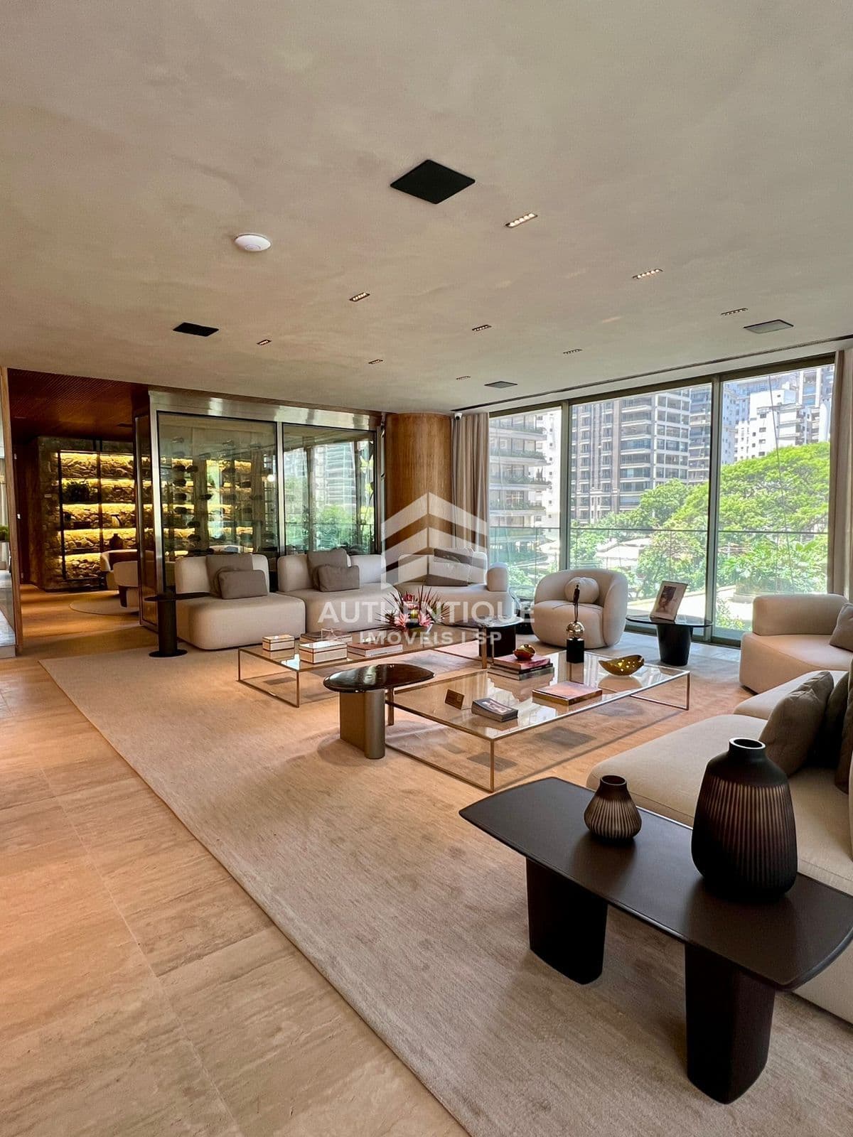 Apartamento em São Paulo - Itaim Bibi
