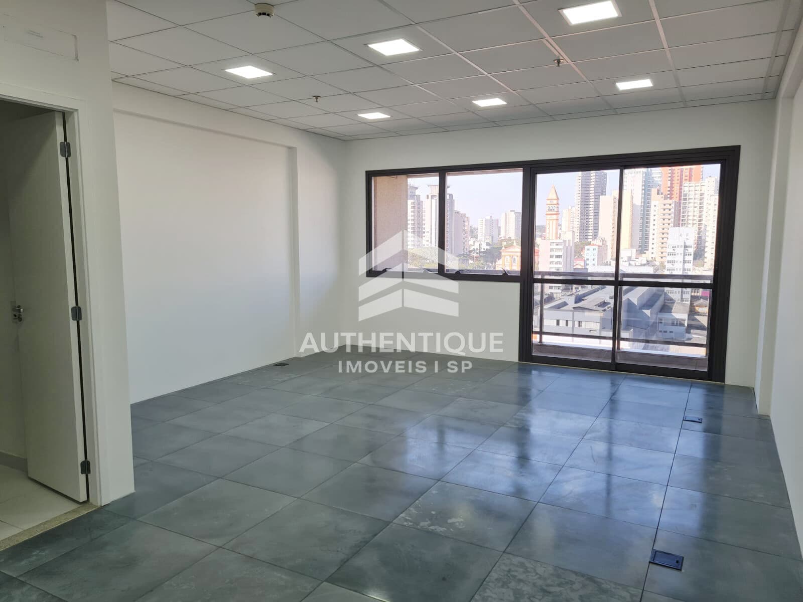 Sala Comercial no Centro de SBC à venda!