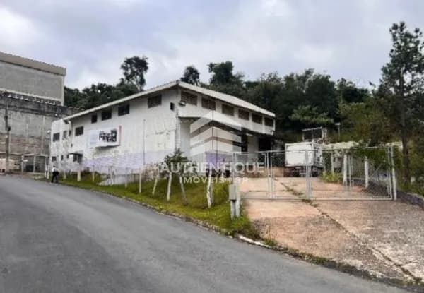 Galpão Em Leilão