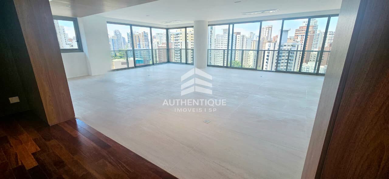 Apartamento no bairro Vila Nova Conceição à venda