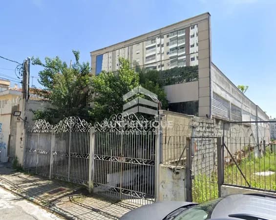 Prédio Comercial Em Leilão