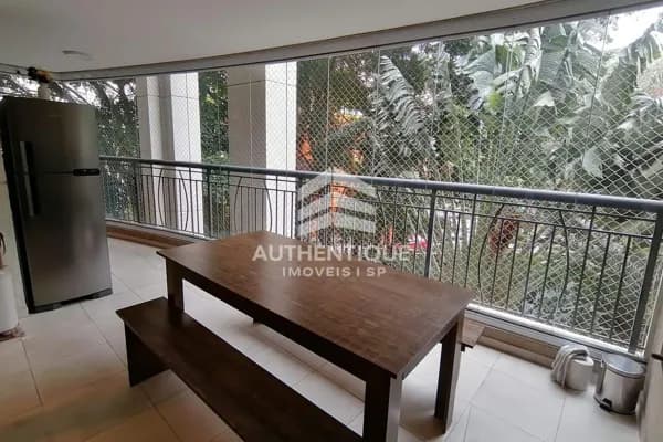 Apartamento na Chácara Santo Antônio à venda