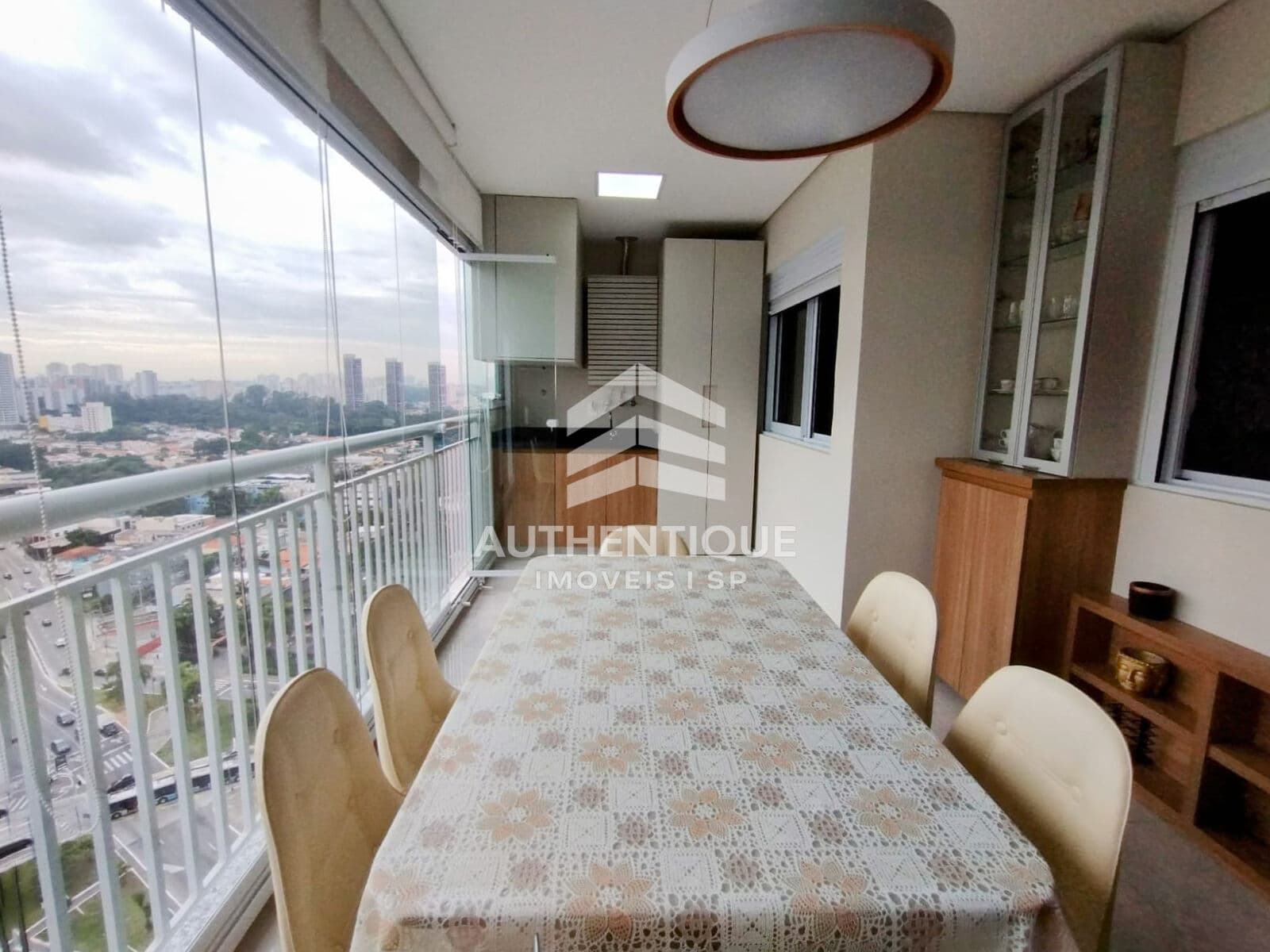 Apartamento no bairro Santo Amaro à venda