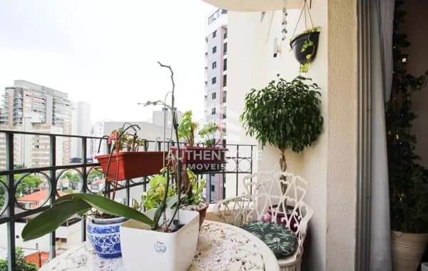Apartamento no bairro Moema à venda