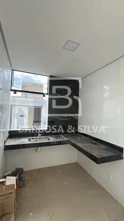 Casa em Montes Claros - Novo Delfino