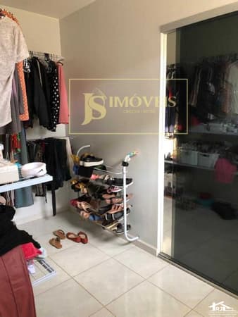 Casa Triplex a Venda no Bairro: Cehab, Itaperuna, RJ