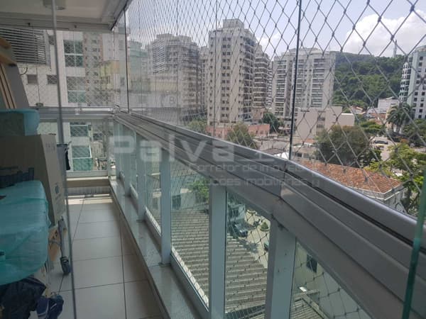 Apartamento 03 suítes, 02 Varandas e 02 Vagas