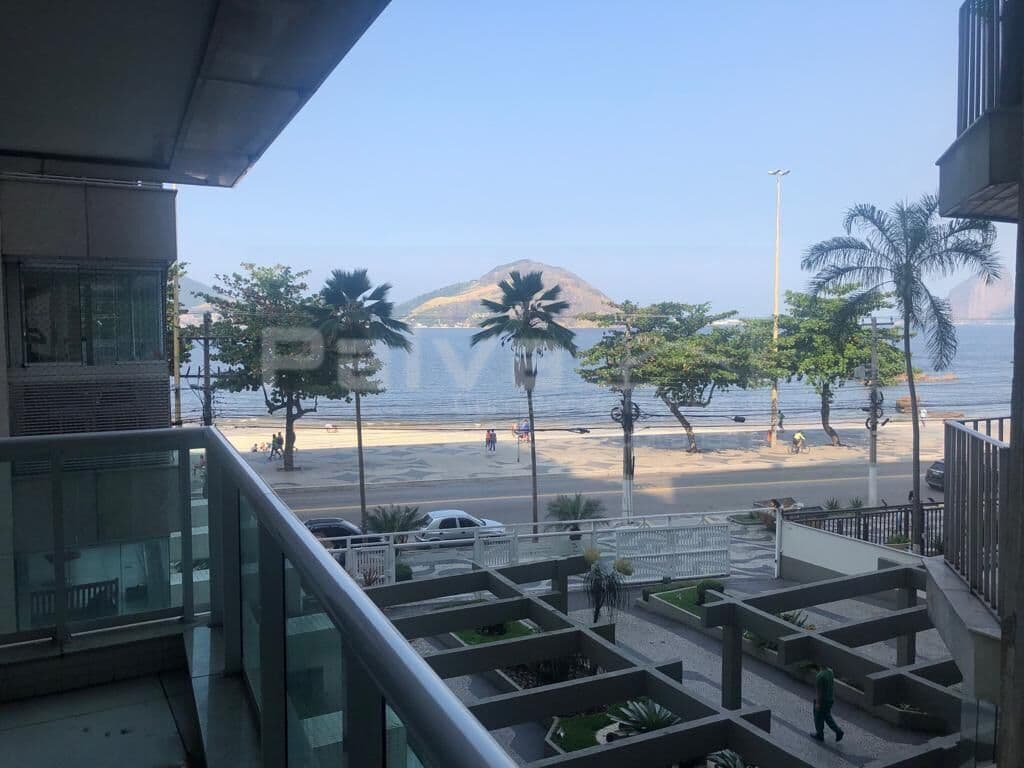 Praia Varanda 4 suítes 3 vagas
