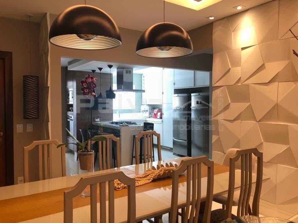 Apartamento 03 quartos, com suíte e vaga no miolo de Icaraí.