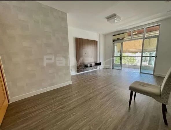 Oportunidade - Amplo 2 quartos com varanda e garagem