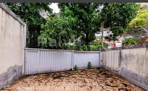 Casa de Condomínio em Niterói - São Francisco