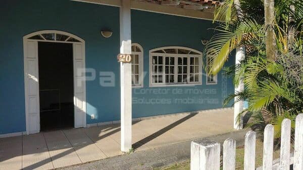 Excelente residência, Condomínio Lírios do Campo IV