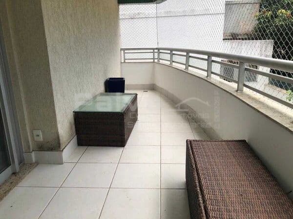 Excelente apartamento 02 quartos em São Francisco