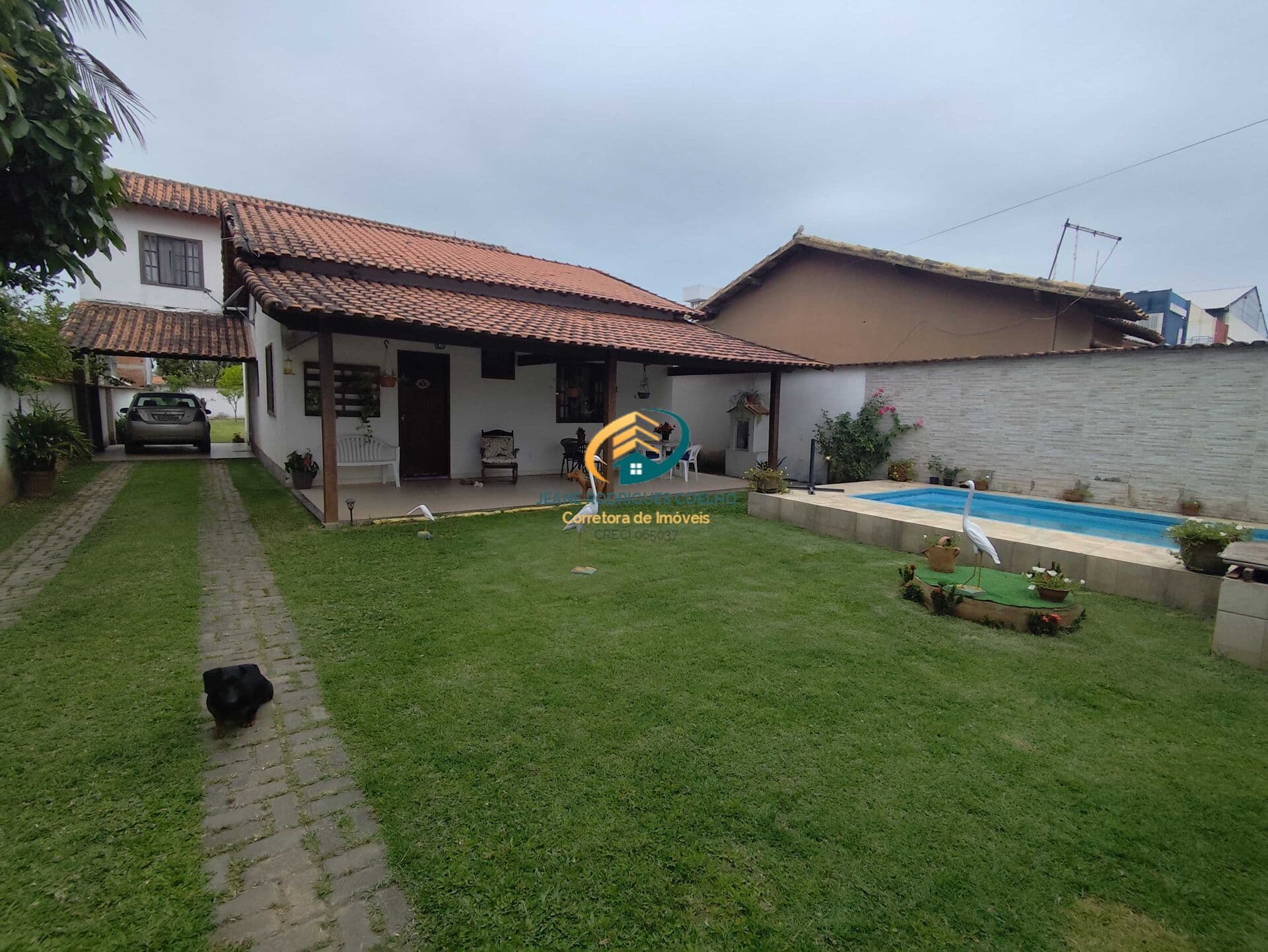 Casa Mista ( São 2 casas no mesmo terreno)