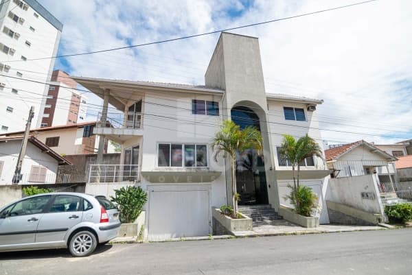 Casa em condomínio à venda no Residencial Minatto
