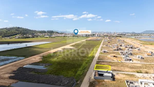 Terreno à venda no Loteamento Arino Bressan II