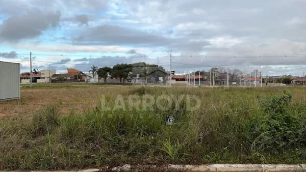 Terreno à venda no Loteamento Silvestre II