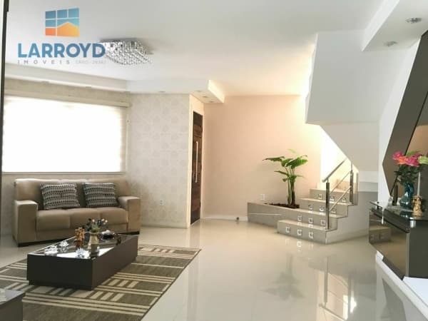 Casa Residencial / Comercial à venda na Rua Recife