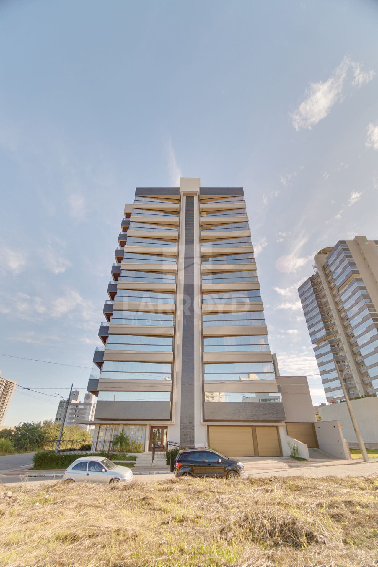 Apartamento à venda no Euro Residence com vista e churrasqueira