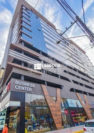 Sala comercial à locação no Seven Business Center