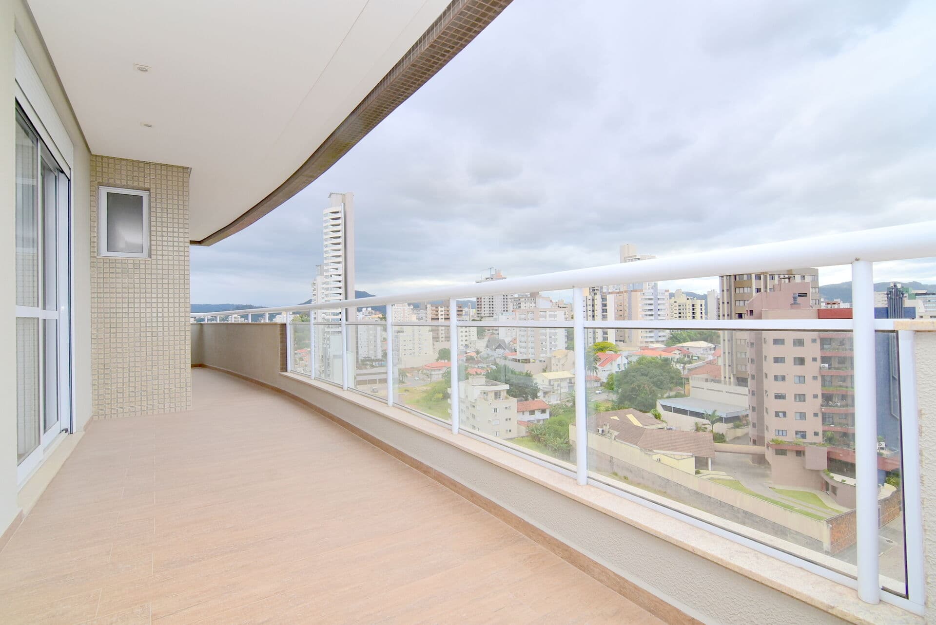 RESIDENCIAL CARLOS DRUMMOND