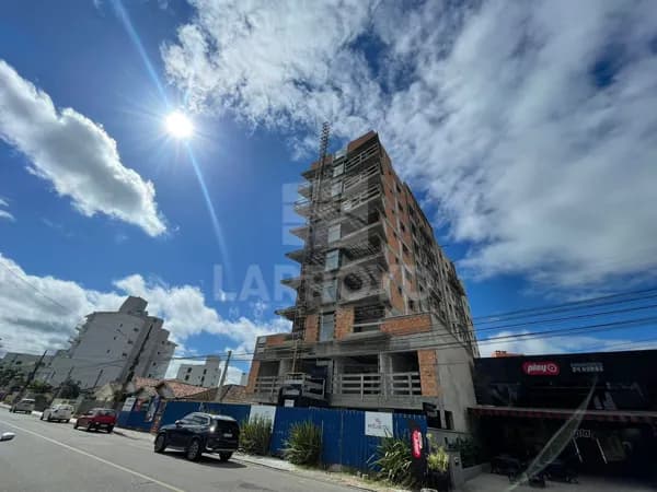 Apartamento à venda no Forte Dehon Residence próximo à Unisul