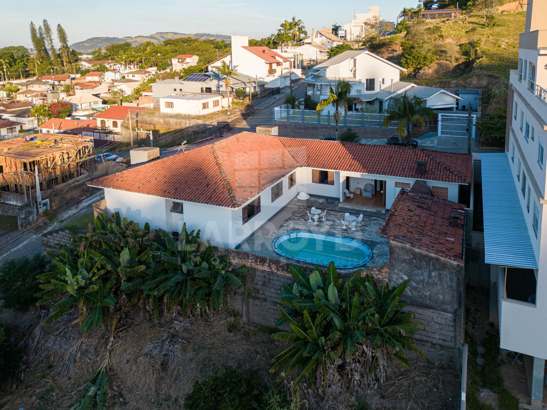 Casa à venda com estrutura residencial funcional