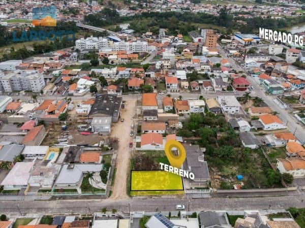 Terreno à venda em Morrotes
