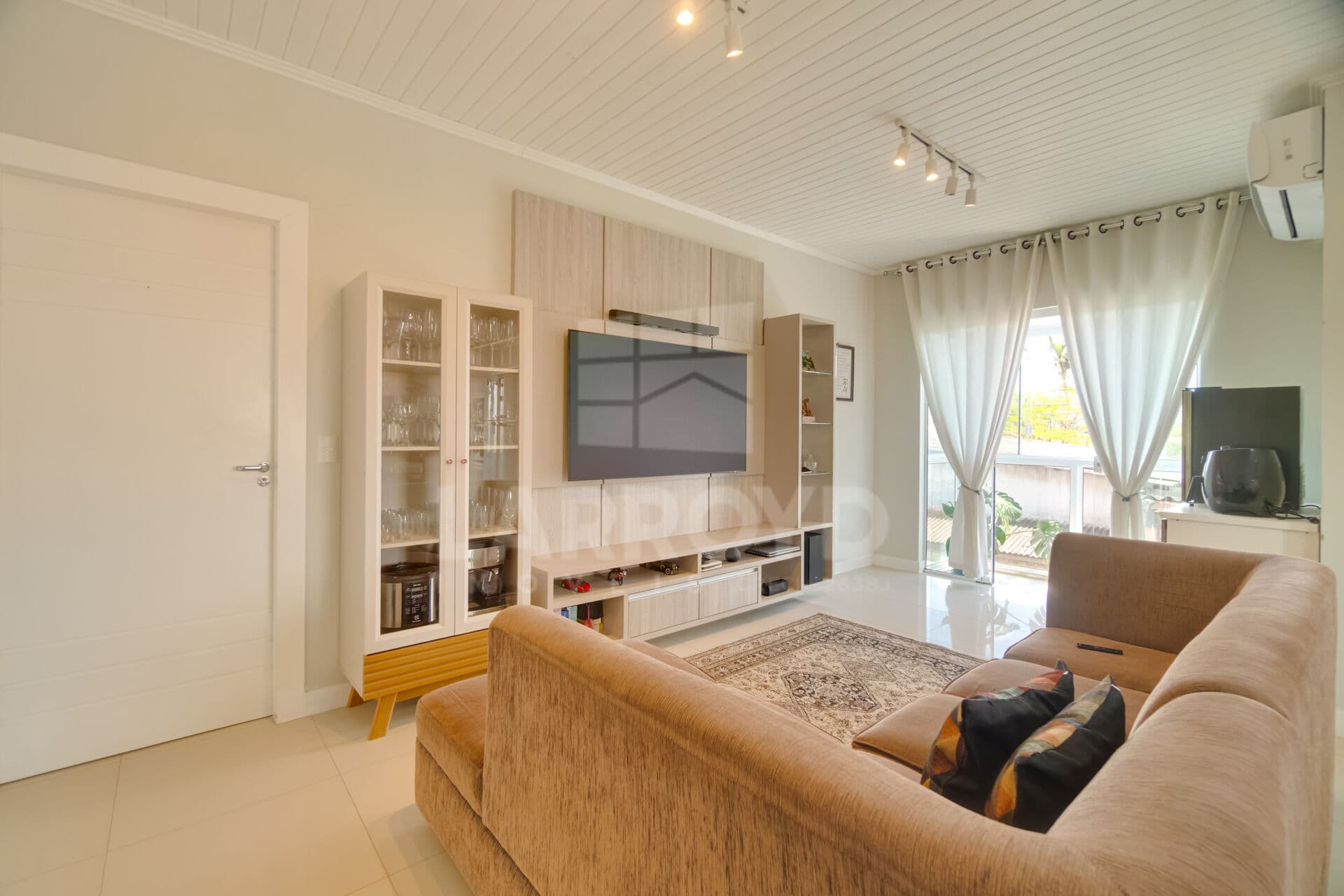 Apartamento à venda no Residencial Silva.