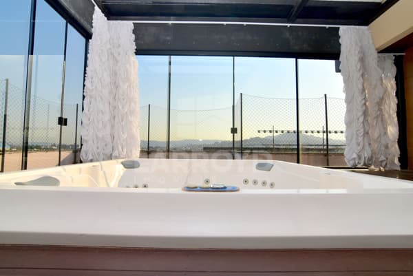 Cobertura à venda no Residencial Algarve