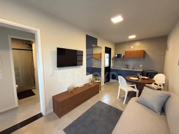 Casa em construção com ambientes integrados