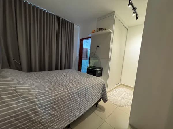 Apartamento 2 Dormitórios e Suíte - Parque Universitário