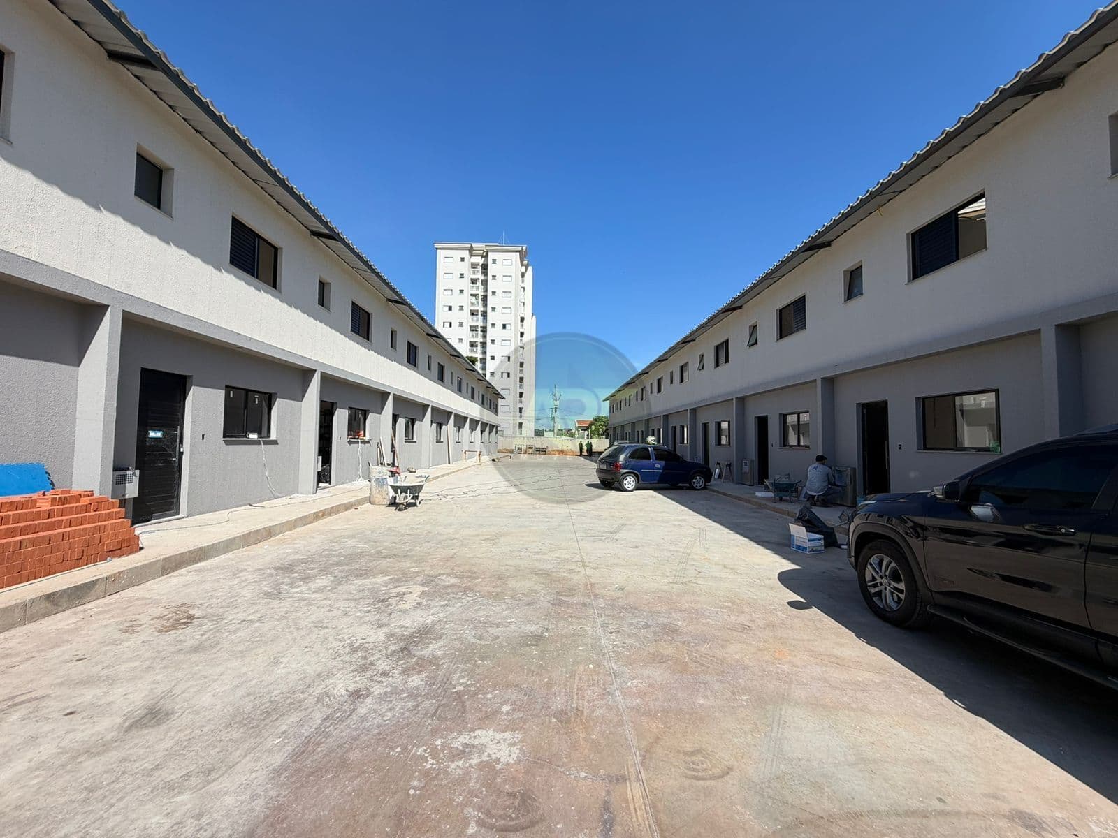 Sobrado no Condomínio Residencial Quartzo em Americana/SP.