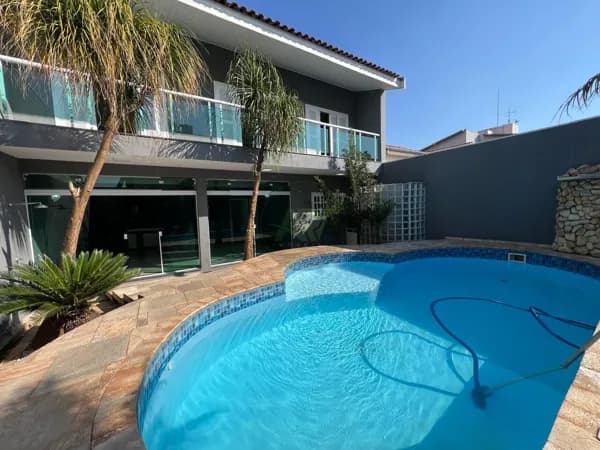 Casa em Americana - Vila Santa Maria