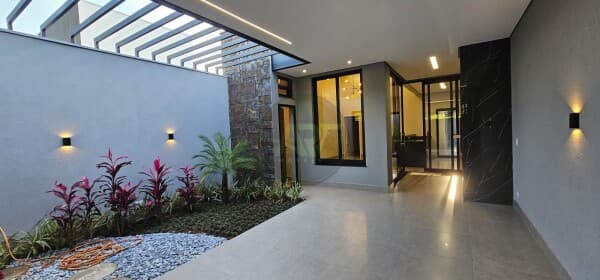 Casa Alto Padrão 3 Dormitórios - Jardim Ipiranga