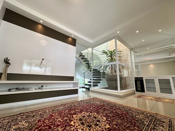 Casa c/ 3 dormitórios e 1 suíte à venda - Jardim Ipiranga