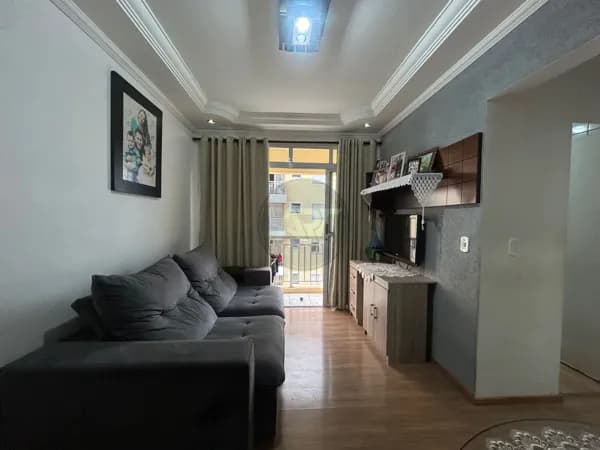 Apartamento 2 Dormitórios, Sacada e elevador