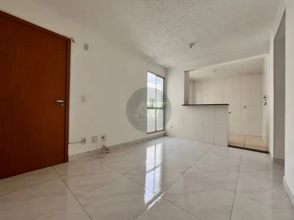 Apartamento 2 dormitórios, vaga coberta