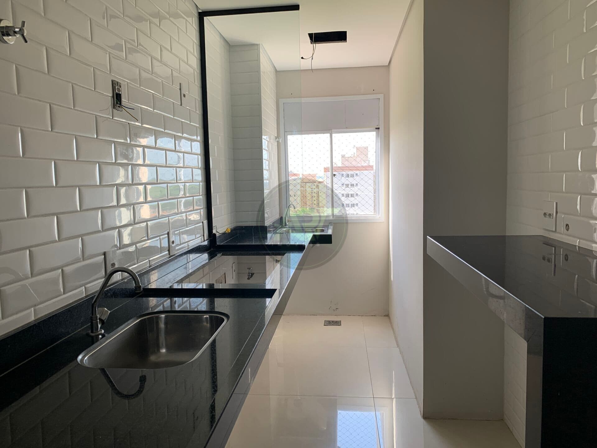 Apartamento 2 Dormitórios, sacada vista livre