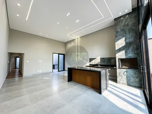 Casa Nova com Acabamento de Alta Qualidade