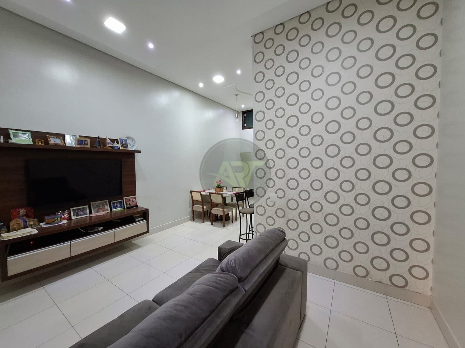 CASA NA ZONA LESTE - SBO