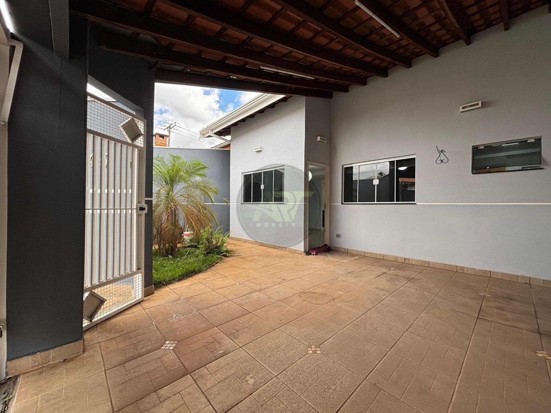 Casa 3 Dormitórios 1 suíte Americana